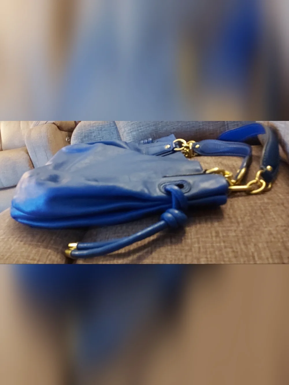 Coach Blue Leather Shoulder Bag with Gold Hardware - Picture 3 of 11
